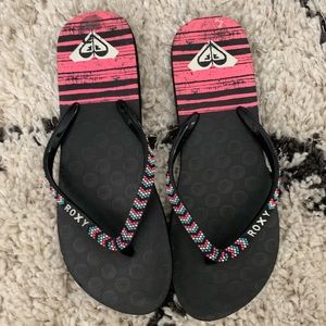 Roxy flip flops
